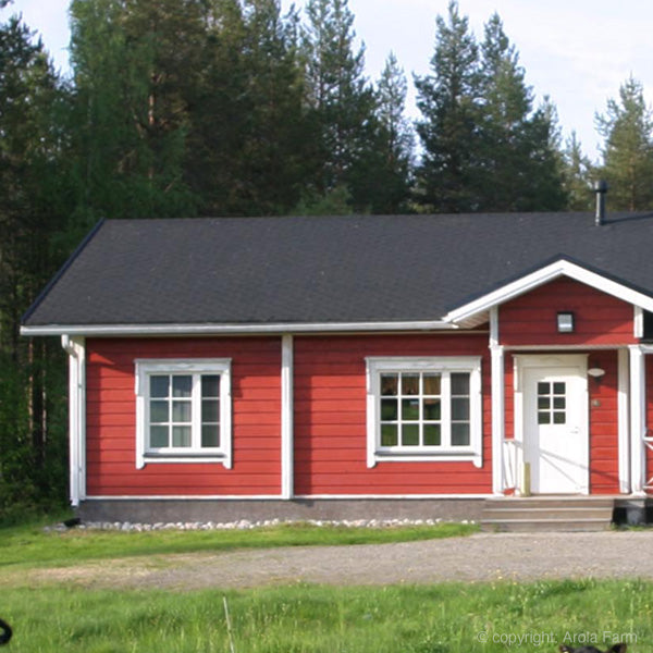 De klassieke bouwstijl van de logbouw met de rode balken en de witte staanders maken vaak een fraaie indruk. Op reis met Holmstock Travel ontdek je de moderne en de klassieke bouwstijlen en verblijf je in een scala aan locaties. Boek je nu accomodatie.