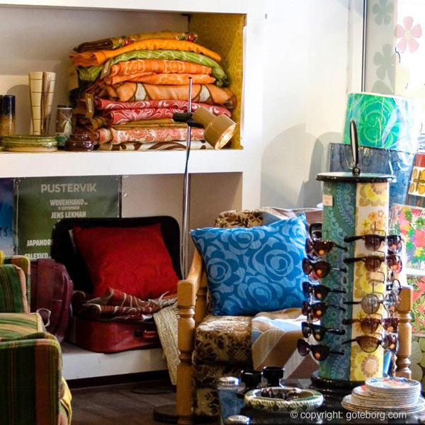 Vintage Shopping - second hand- Een enorme trend in Scandianvie. Hergebruik is milieubewust winkelen en spaart geld.