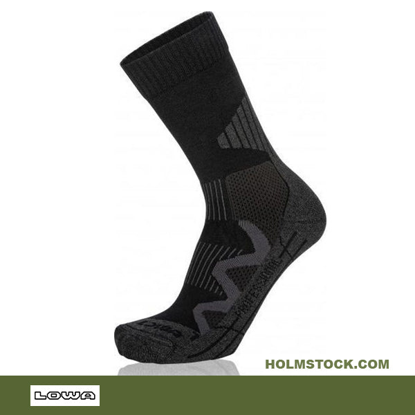 Lowa wandelsokken, 4-season pro zwart. Sokken  met Merino wol. Sokken voor outdoor gebruik om te wandelen, hiken en geschikt voor vier seizoenen. Sokken online kopen bij Holmstock Travel