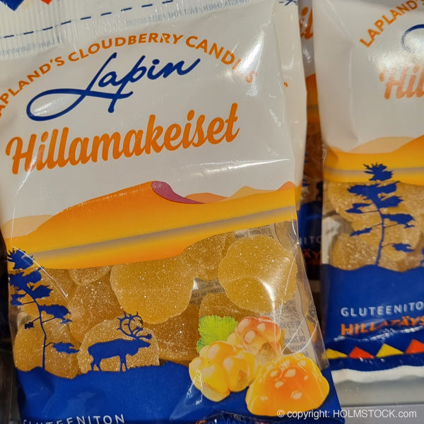 Rendier logo op een zakje Cloudberry Candy in Lappland gekocht tijdens de Noorderlicht Reis Fins Lappland met reisbureau Holmstock Travel - Boek nu voor winter 2023 2024