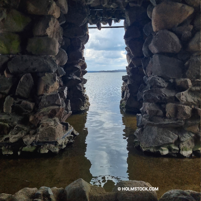 De grotto van kasteel Schwerin die aansluit op het water van het Schweriner meer. Zeer romantisch.