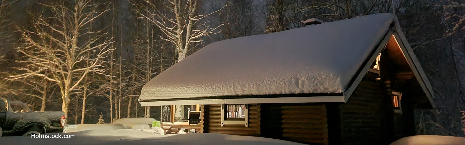 Vakantiehuis, vakantiebungalow, loghouse, huisje. Knusse accomodaties in Finland huren via reisbureau Holmstock Travel voor je vakantie in Finland. Vaak met Sauna, hottub of bubbelbad. Alles valt te boeken als je er maar op tijd bij bent.