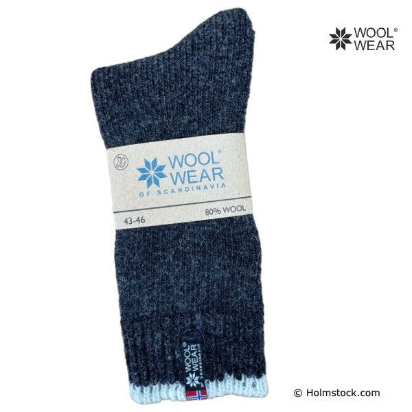 Zachte, dikke ESKIMO wollen sokken van Woolwear of Scandinavia, gemaakt van 80 procent Noorse lamswol. Kleur: Antraciet